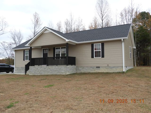 3135 Oak Grove Rd, Goodspring, TN 38460
