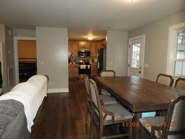 3135 Oak Grove Rd, Goodspring, TN 38460