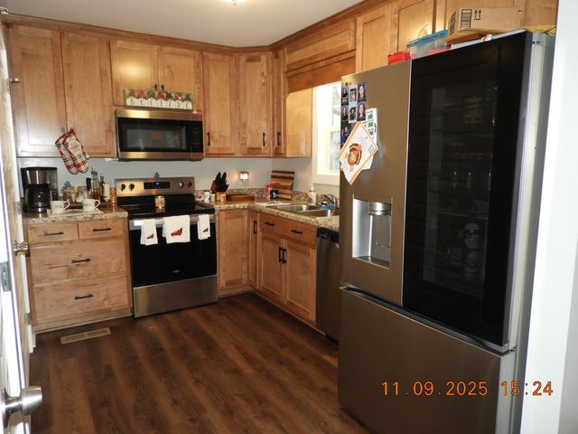 3135 Oak Grove Rd, Goodspring, TN 38460