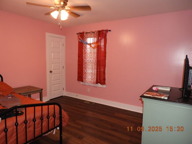 3135 Oak Grove Rd, Goodspring, TN 38460