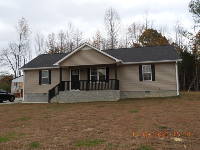 3135 Oak Grove Rd, Goodspring, TN 38460