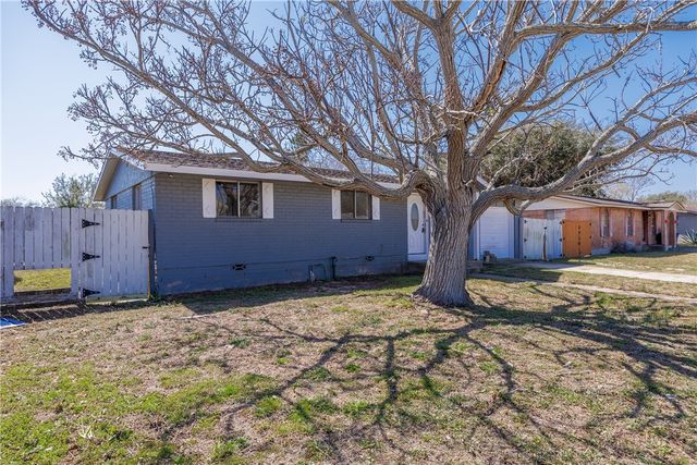 417 Polaris Pl, Corpus Christi, TX 78418