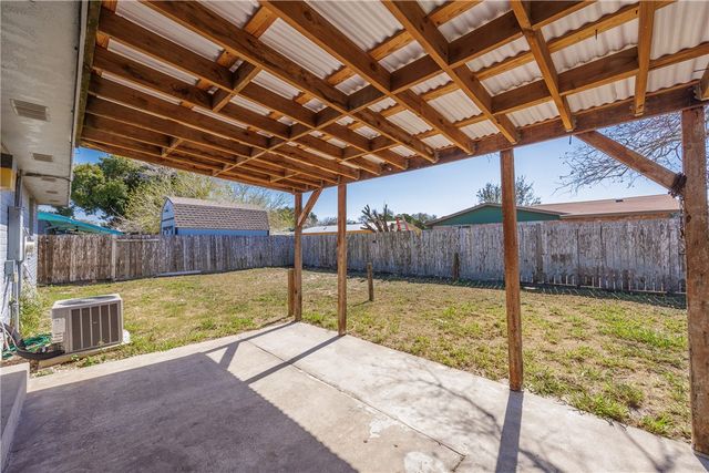 417 Polaris Pl, Corpus Christi, TX 78418