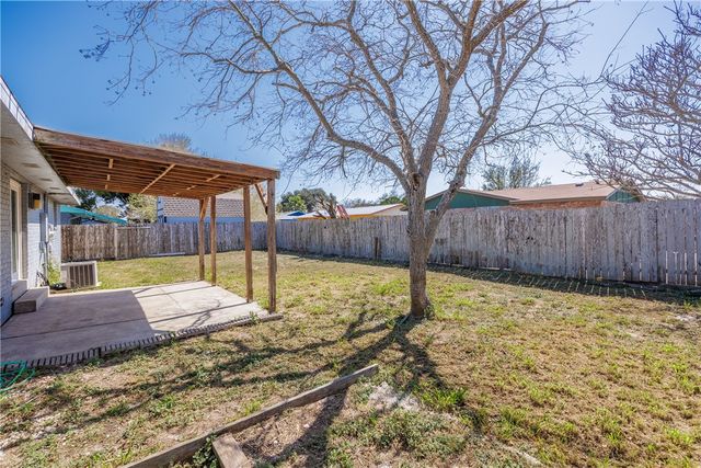 417 Polaris Pl, Corpus Christi, TX 78418