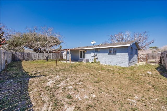 417 Polaris Pl, Corpus Christi, TX 78418