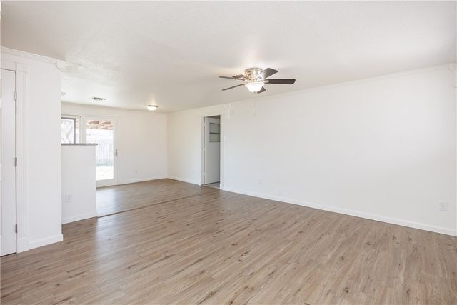 417 Polaris Pl, Corpus Christi, TX 78418