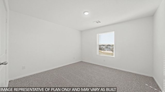 228 Flying Tiger TRL, Jarrell, TX 76537
