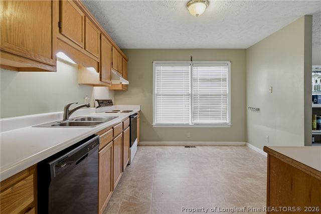 5532 Bear Creek Circle, Fayetteville, NC 28304