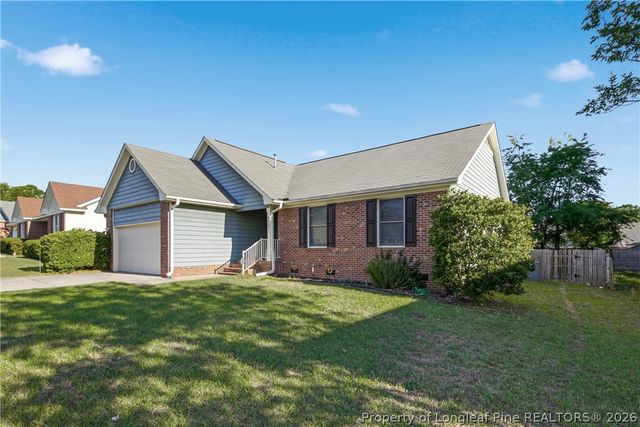 5532 Bear Creek Circle, Fayetteville, NC 28304