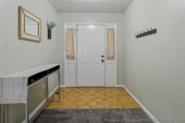 5532 Bear Creek Circle, Fayetteville, NC 28304