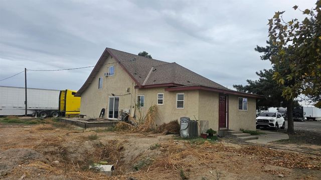 11881 Griffith Rd, Turlock, CA 95380