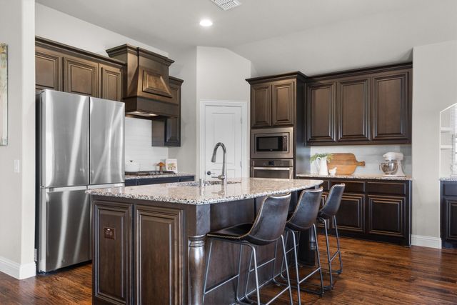 4513 Stillhouse Hollow Lane, Denton, TX 76226