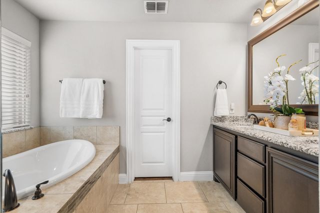 4513 Stillhouse Hollow Lane, Denton, TX 76226