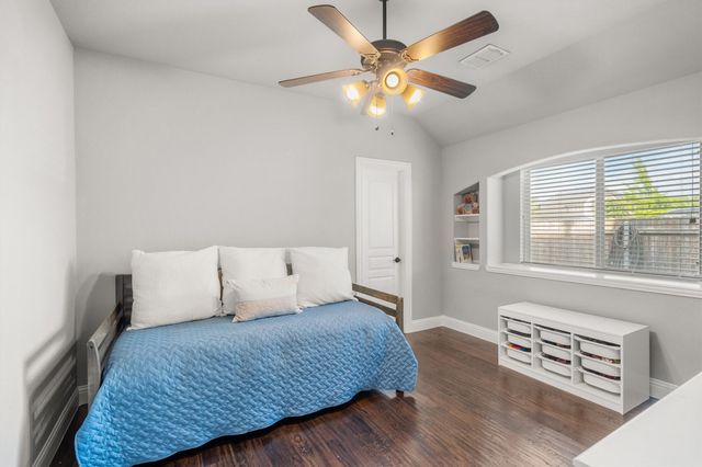 4513 Stillhouse Hollow Lane, Denton, TX 76226