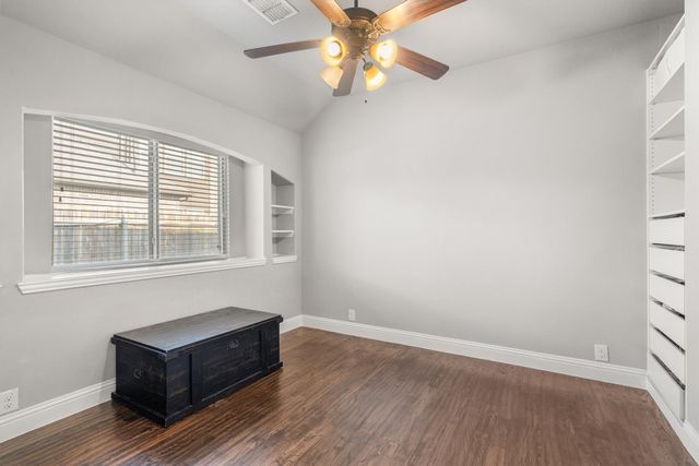 4513 Stillhouse Hollow Lane, Denton, TX 76226