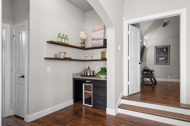 4513 Stillhouse Hollow Lane, Denton, TX 76226