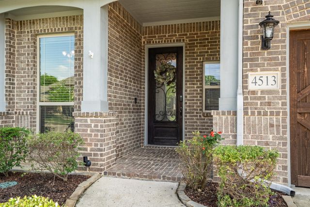4513 Stillhouse Hollow Lane, Denton, TX 76226