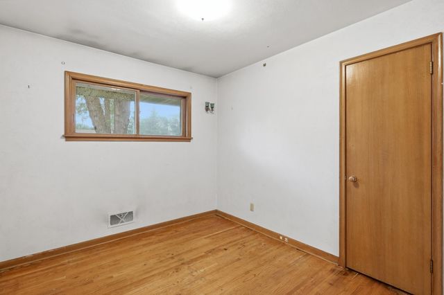 2360 Circle Drive, White Bear Lake, MN 55110