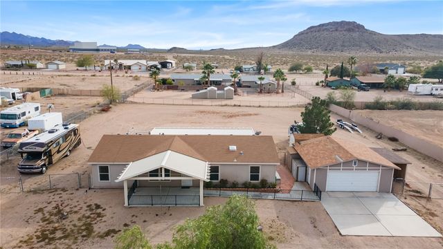 3374 W Carmichael Road, Golden Valley, AZ 86413