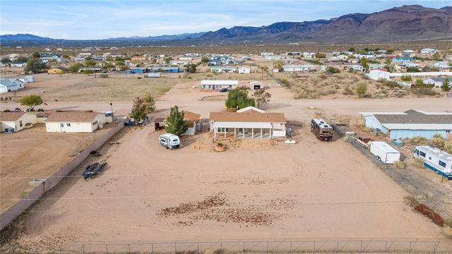 3374 W Carmichael Road, Golden Valley, AZ 86413