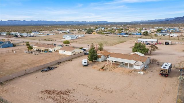 3374 W Carmichael Road, Golden Valley, AZ 86413