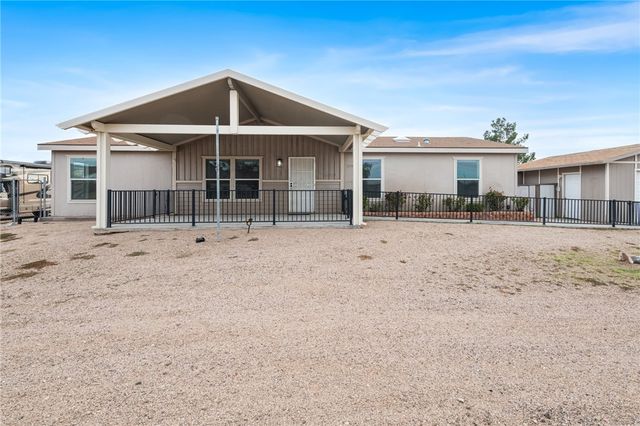 3374 W Carmichael Road, Golden Valley, AZ 86413