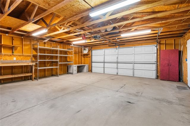 3374 W Carmichael Road, Golden Valley, AZ 86413