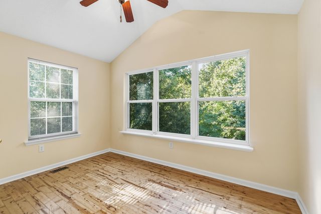 4719 Rolling Green Drive, Ooltewah, TN 37363