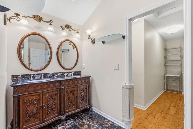 4719 Rolling Green Drive, Ooltewah, TN 37363