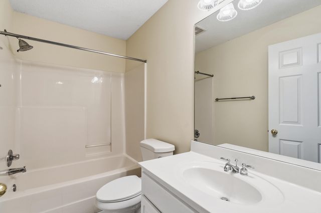 4719 Rolling Green Drive, Ooltewah, TN 37363