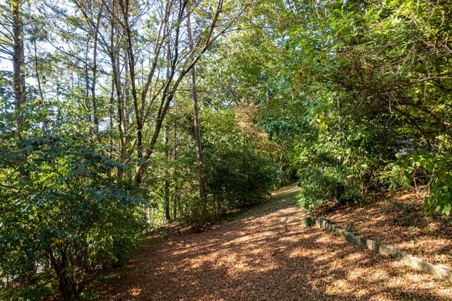 4719 Rolling Green Drive, Ooltewah, TN 37363