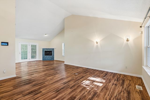 4719 Rolling Green Drive, Ooltewah, TN 37363