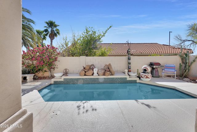 6349 E REDMONT Drive, Mesa, AZ 85215