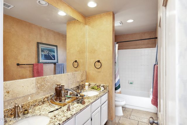 6349 E REDMONT Drive, Mesa, AZ 85215