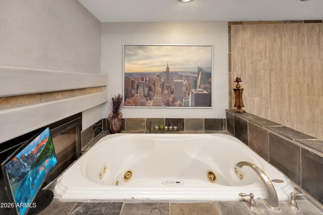 6349 E REDMONT Drive, Mesa, AZ 85215