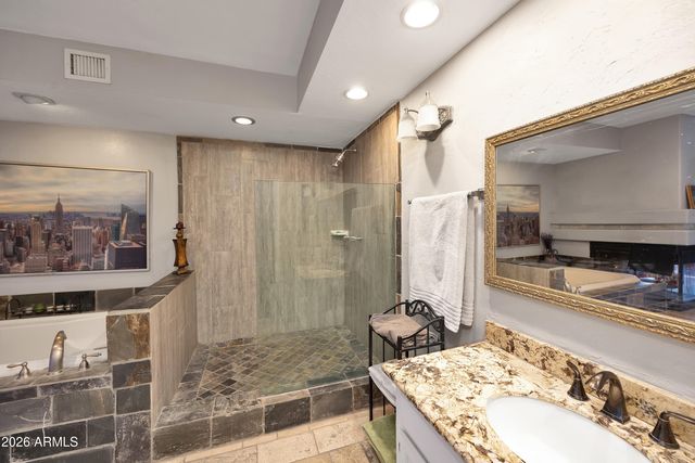 6349 E REDMONT Drive, Mesa, AZ 85215