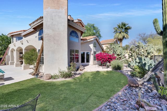 6349 E REDMONT Drive, Mesa, AZ 85215