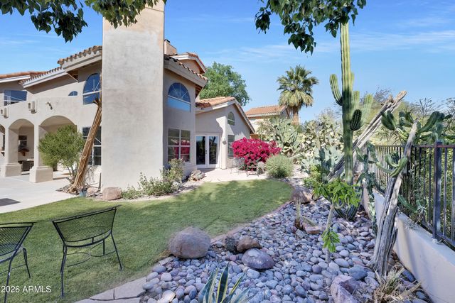 6349 E REDMONT Drive, Mesa, AZ 85215