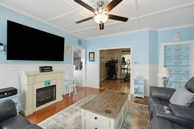 12 Marion Street, Haverhill, MA 01832