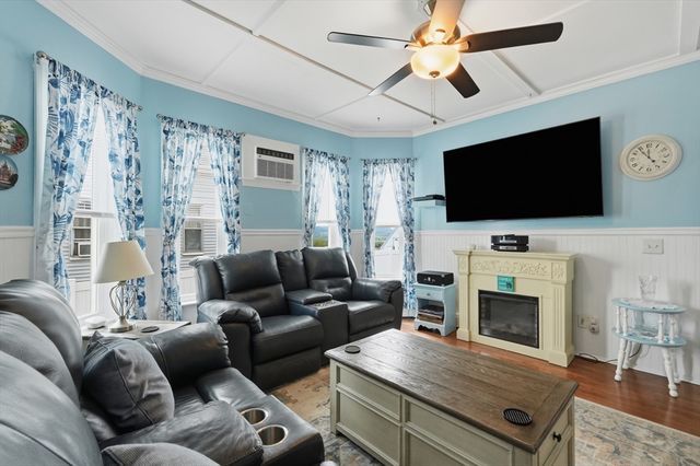 12 Marion Street, Haverhill, MA 01832