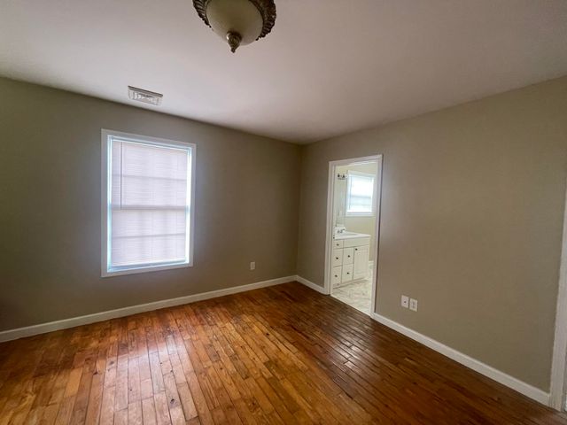 1585 Feltner Steer Road, London, KY 40741