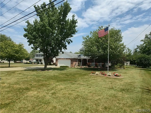 1616 Lakeview Road, Hamburg, NY 14085