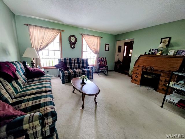 1616 Lakeview Road, Hamburg, NY 14085