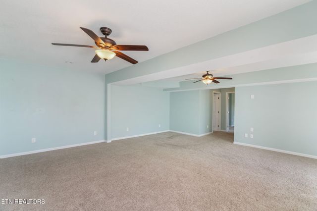 5400 Summitridge Lane, Knoxville, TN 37921