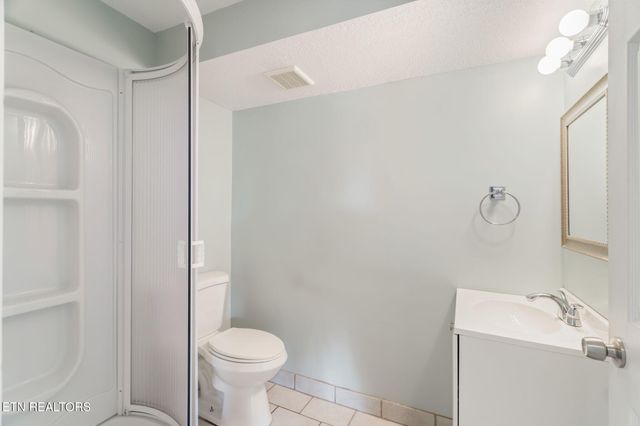 5400 Summitridge Lane, Knoxville, TN 37921
