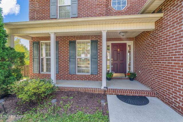 5400 Summitridge Lane, Knoxville, TN 37921