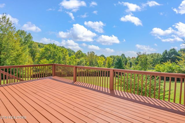 5400 Summitridge Lane, Knoxville, TN 37921