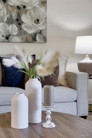 14862 Frais Drive, Florissant, MO 63034