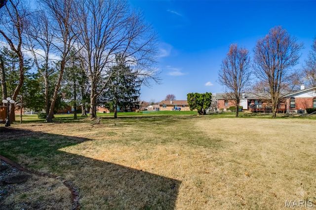 14862 Frais Drive, Florissant, MO 63034