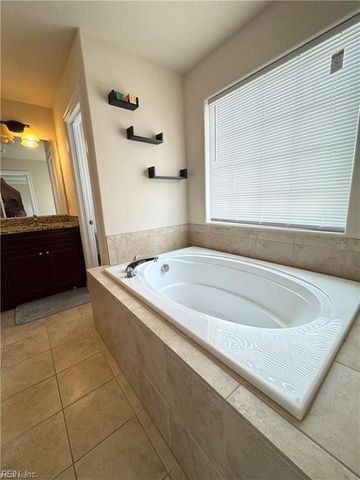 1203 Bonnie View ARCH, Chesapeake, VA 23320